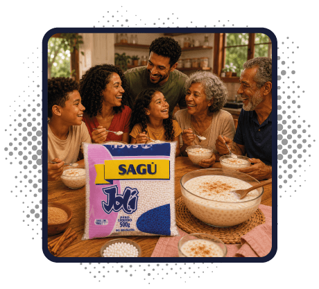 Imagem de uma família com um pacote de Sagú | Joli Cereais